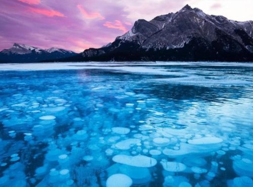Las burbujas de metano congelado en Canadá